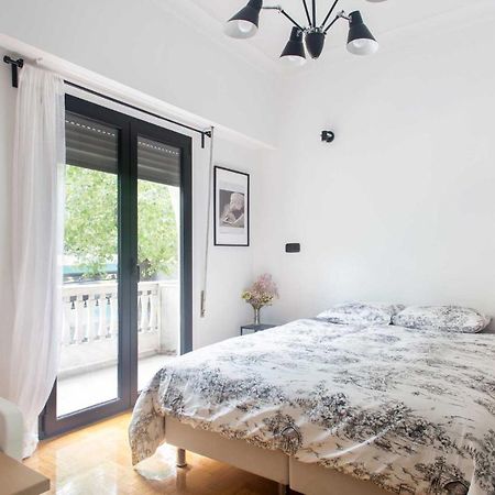 Newly Renovated Studio Downtown Athens! Extérieur photo