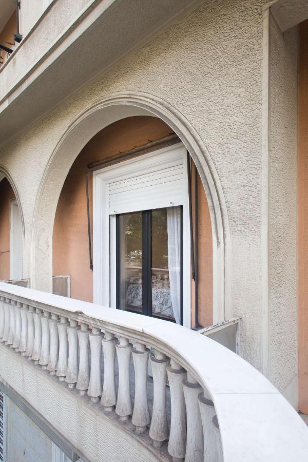 Newly Renovated Studio Downtown Athens! Extérieur photo